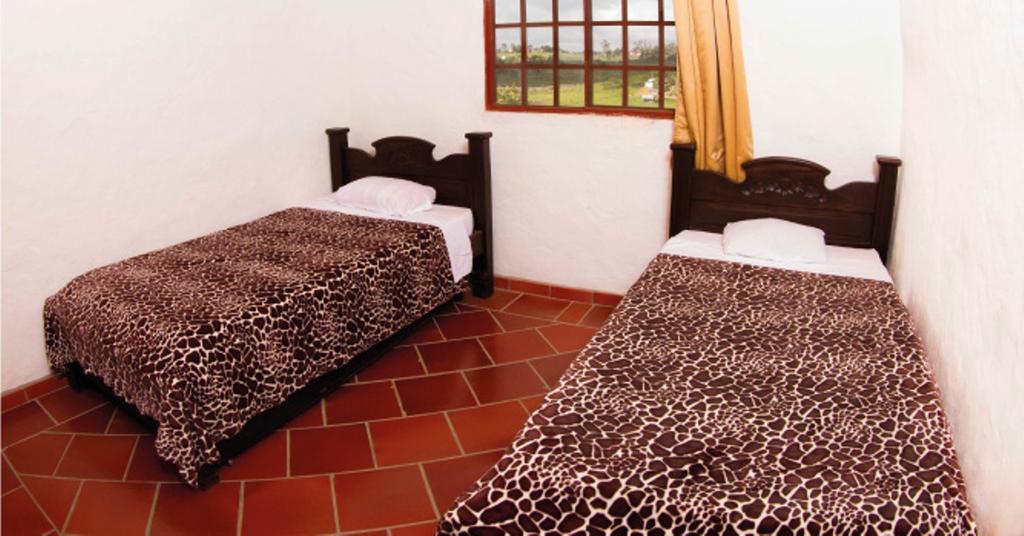Hacienda Sanmiguel De La Prada * Los Santos (Santander)
